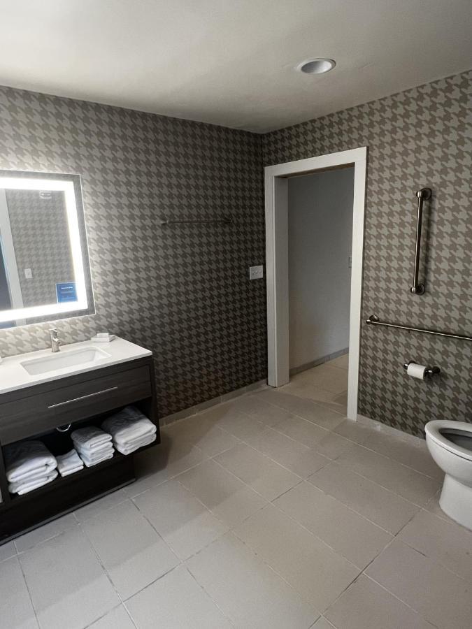 Home2 Suites By Hilton 海恩斯维尔 外观 照片